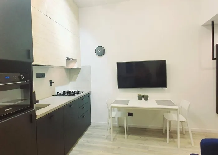 Joivy Heart Of The 1 Bed Near Castle Belvedere * Janov